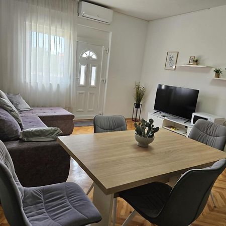 Apartman Roko Zadar Bagian luar foto